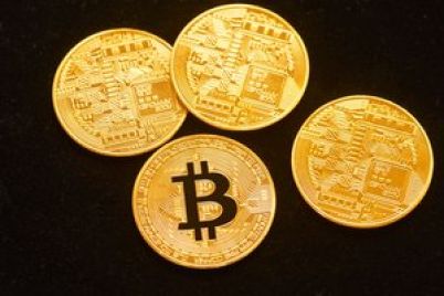 crypto-vs-gold-which-is-safest-in-a-fractured-stock-market.jpg
