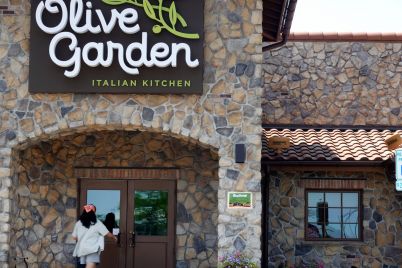 darden-restaurants-earnings-disappoint-as-olive-garden-fine-dining-sales-struggle-scaled.jpg