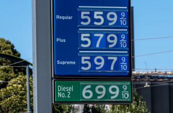 diesel-prices-volatility-unpacking-the-hidden-tax-on-us-supply-chains.jpg