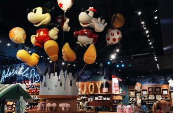 disney-earnings-outlook-navigating-streaming-and-parks-growth.jpg