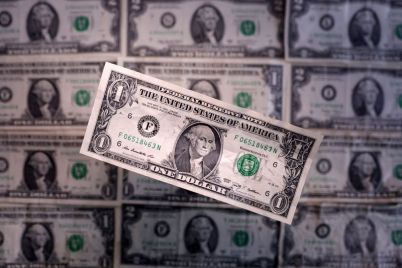dollar-steadies-after-post-fed-rollercoaster-ride.jpg