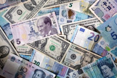 dollar-struggles-to-recover-from-powells-dovish-surprise.jpg