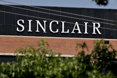 e-w-scripps-stock-surges-40-after-sinclair-takes-stake-pushes-for-a-merger-scaled.jpg