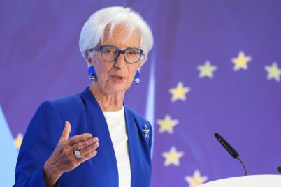 ecb-interest-rate-hike-a-critical-move-amidst-escalating-inflation.jpg