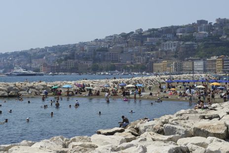 euro-zone-inflation-surges-to-3.3-ecb-faces-tough-choices-amid-energy-crisis.jpg