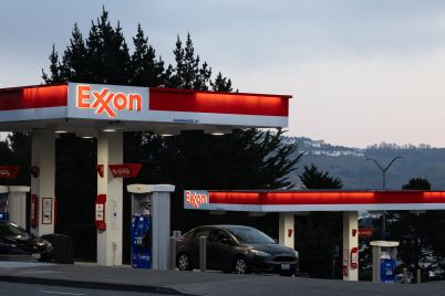 exxon-earnings-beat-estimates-despite-low-oil-prices.jpg
