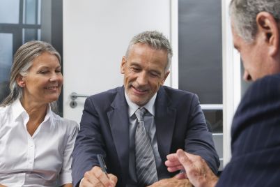 family-offices-are-going-on-the-offensive-trading-cash-for-alternative-assets-scaled.jpg