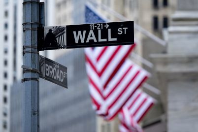 family-offices-double-down-on-stocks-and-dial-back-on-private-equity.jpg