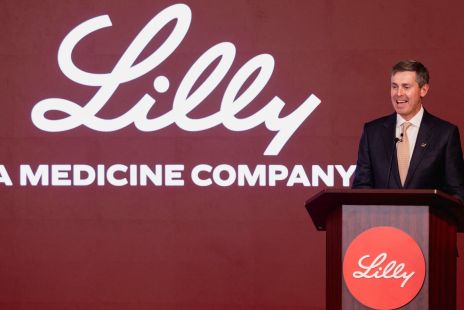 fda-initiative-powers-pharma-growth-lilly-and-regeneron-lead-accelerated-manufacturing-reviews.jpg