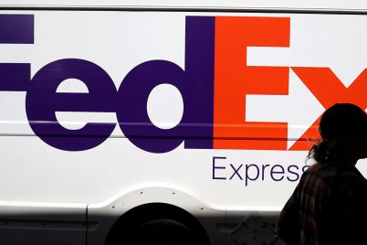 fedex-shares-jump-after-hours-as-massive-cost-cutting-measures-kick-in-scaled.jpg