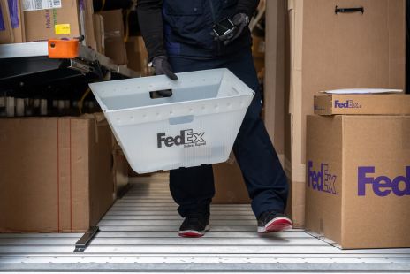 fedex-stock-alpha-delivery-amid-market-misreading.jpg
