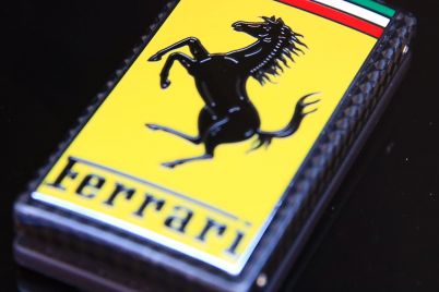 ferrari-finishes-a-record-year-by-topping-wall-streets-estimates-scaled.jpg
