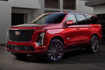 gm-gas-powered-cadillac-strategy-a-bold-shift-unveiled.jpg