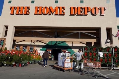 home-depot-beats-wall-streets-expectations-even-as-sales-decline.jpg
