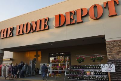 home-depots-resilience-a-portfolio-alpha-opportunity.jpg