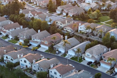 housing-investors-face-worst-market-in-3-years-a-warning.jpg