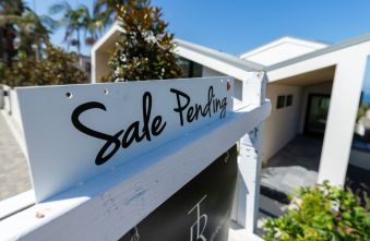housing-market-warning-record-costs-stifle-summer-sales.jpg