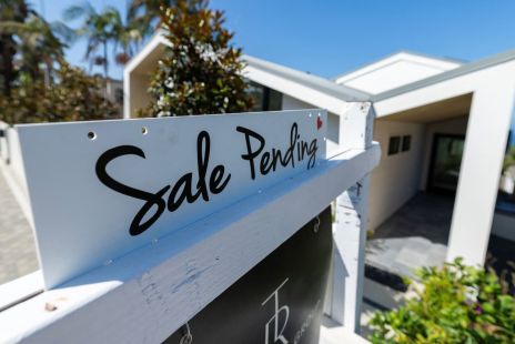 housing-market-warning-record-costs-stifle-summer-sales.jpg