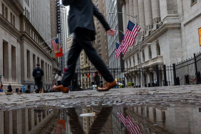 how-blackrock-and-goldman-sachs-are-bringing-wall-streets-hottest-asset-class-to-401ks-scaled.jpg