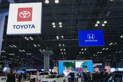 hybrid-vehicle-market-dominance-and-strategic-ingenuity-drive-growth.jpg