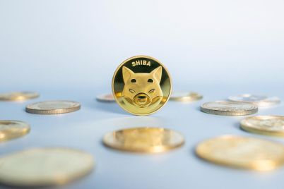 im-a-financial-expert-4-crypto-investments-id-never-recommend-and-2-i-would.jpg