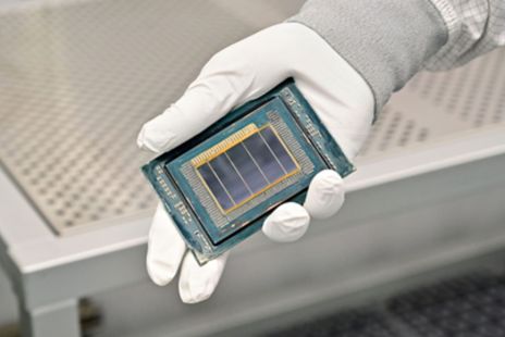 intel-buy-architecting-a-chip-manufacturing-breakthrough.jpg