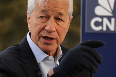 jamie-dimon-says-the-u-s-stock-market-is-kind-of-inflated-scaled.jpg