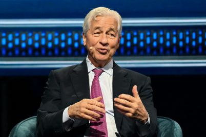 jamie-dimon-says-u-s-should-impose-trumps-credit-card-rate-cap-in-vermont-and-massachusetts.jpg