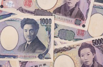 japans-megabanks-record-profits-amid-global-headwinds-and-future-growth-questions.jpg