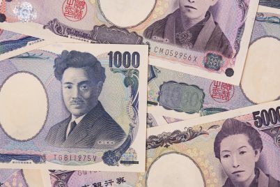 japans-megabanks-record-profits-amid-global-headwinds-and-future-growth-questions.jpg