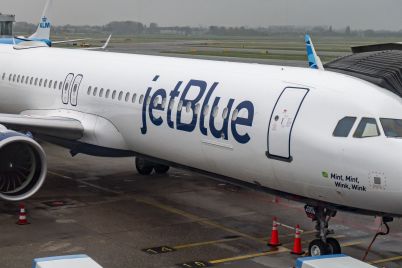 jetblue-cuts-more-unprofitable-routes-tweaks-europe-flights-scaled.jpg