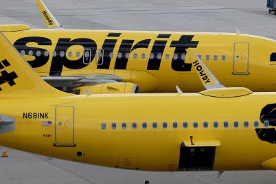 jetblue-makes-all-cash-offer-for-spirit-airlines-complicating-planned-frontier-tie-up-scaled.jpg