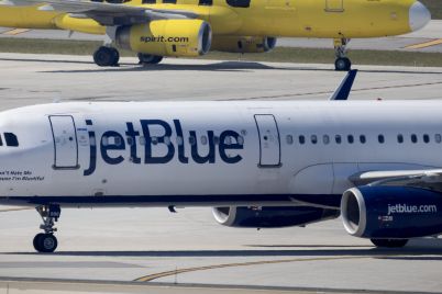 jetblue-spirit-end-3-8-billion-merger-agreement-after-losing-antitrust-suit-scaled.jpg