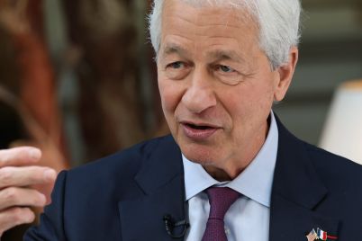 jpmorgan-chase-tops-estimates-on-stronger-than-expected-trading-investment-banking-scaled.jpg