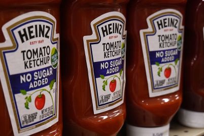 kraft-heinz-pauses-work-to-split-the-company-as-new-ceo-says-challenges-are-fixable.jpg