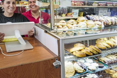 latinas-contributed-1-3-trillion-to-u-s-economy-new-report-says-that-number-could-be-even-bigger-scaled.jpg