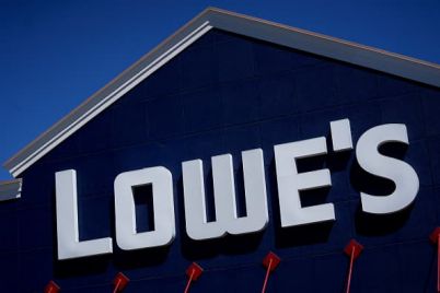 lowes-beats-on-earnings-and-hikes-guidance-but-still-expects-sales-to-fall-this-year.jpg
