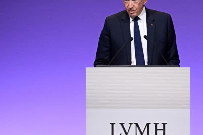 lvmh-ceo-bernard-arnaults-family-office-goes-shopping-for-ai-startups-scaled.jpg