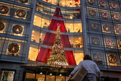 macys-employee-who-hid-151-million-in-delivery-expenses-was-trying-to-mask-initial-mistake-sources-say-scaled.jpg