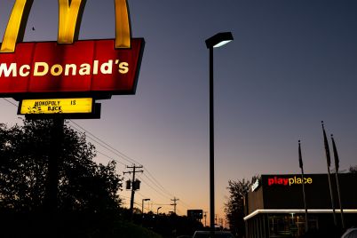 mcdonalds-earnings-miss-estimates-but-sales-are-rising-in-challenging-environment-scaled.jpg