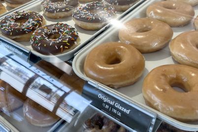 mcdonalds-to-sell-krispy-kreme-doughnuts-nationwide-by-the-end-of-2026-scaled.jpg