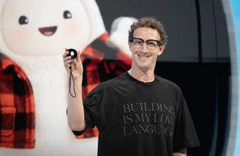 metas-consumer-ai-device-push-innovation-or-unproven-strategy.jpg