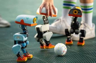 microduck-robot-sales-surge-4-million-in-revenue-highlights-ai-consumer-asset-growth.jpg