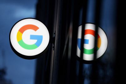 nearly-a-thousand-google-workers-sign-letter-urging-company-to-divest-from-ice-cbp.jpg
