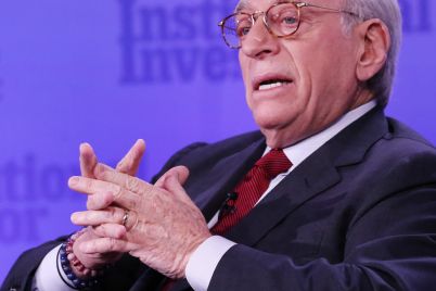 nelson-peltz-steps-down-as-chair-of-wendys-board-starting-a-new-era-for-burger-chain-scaled.jpg
