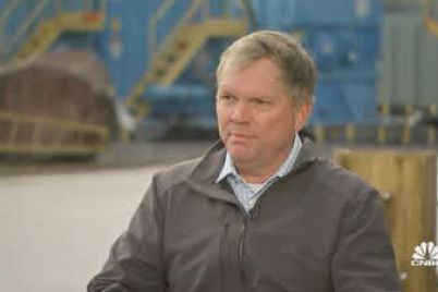norfolk-southern-ceo-says-ohio-town-safe-after-chemical-train-derailment.jpg