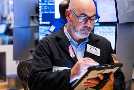 nyse-owner-intercontinental-exchange-rises-after-it-takes-2-billion-stake-in-polymarket-scaled.jpg