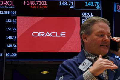 oracle-data-center-project-faces-force-majeure-risk-stock-dips.jpg