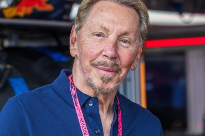 oracle-plummets-11-on-weak-revenue-pushing-down-ai-stocks-like-nvidia-and-coreweave-scaled.jpg