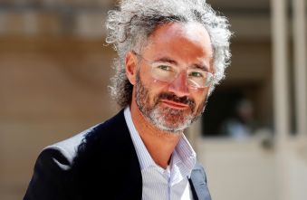 palantir-tops-estimates-on-85-revenue-growth-fastest-expansion-since-market-debut-in-2020.jpg